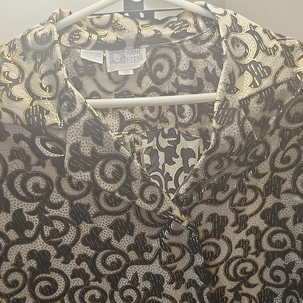 Anne Klein Black and Gold Patterned Top